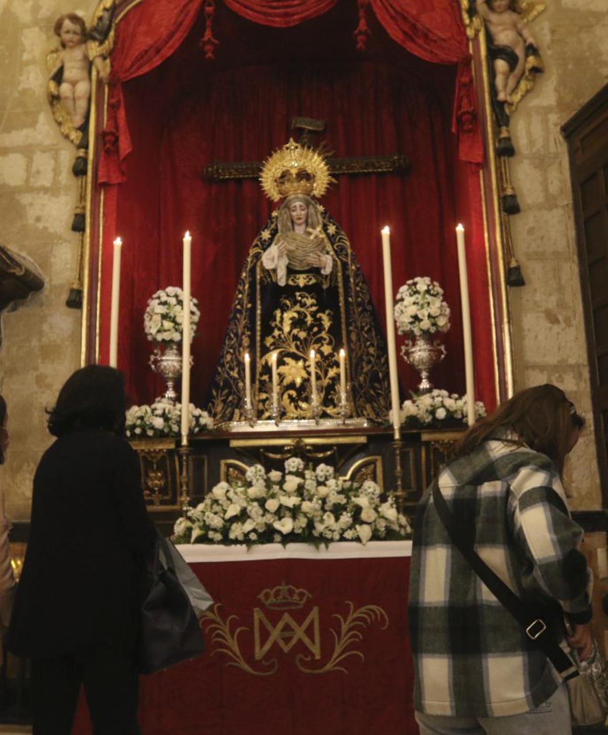 La Virgen de Gracia y Amparo, en San Nicolás.