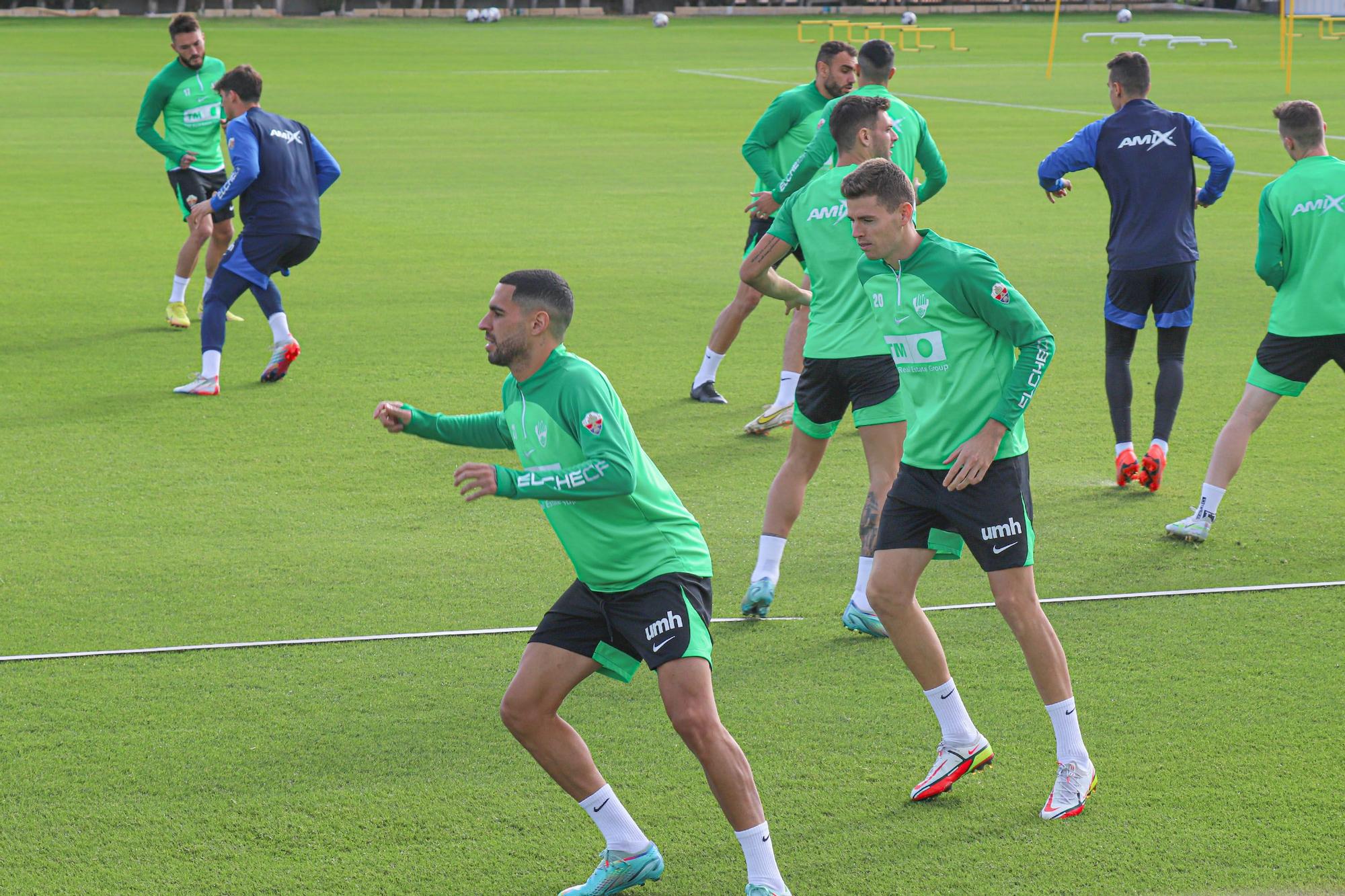 Primer entrenamiento de Machín como entrenador del Elche CF