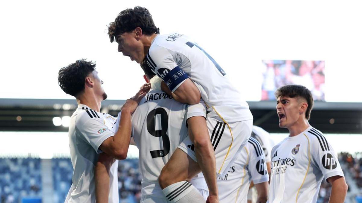 El Real Madrid celebra el primer tanto en la final de la Youth League