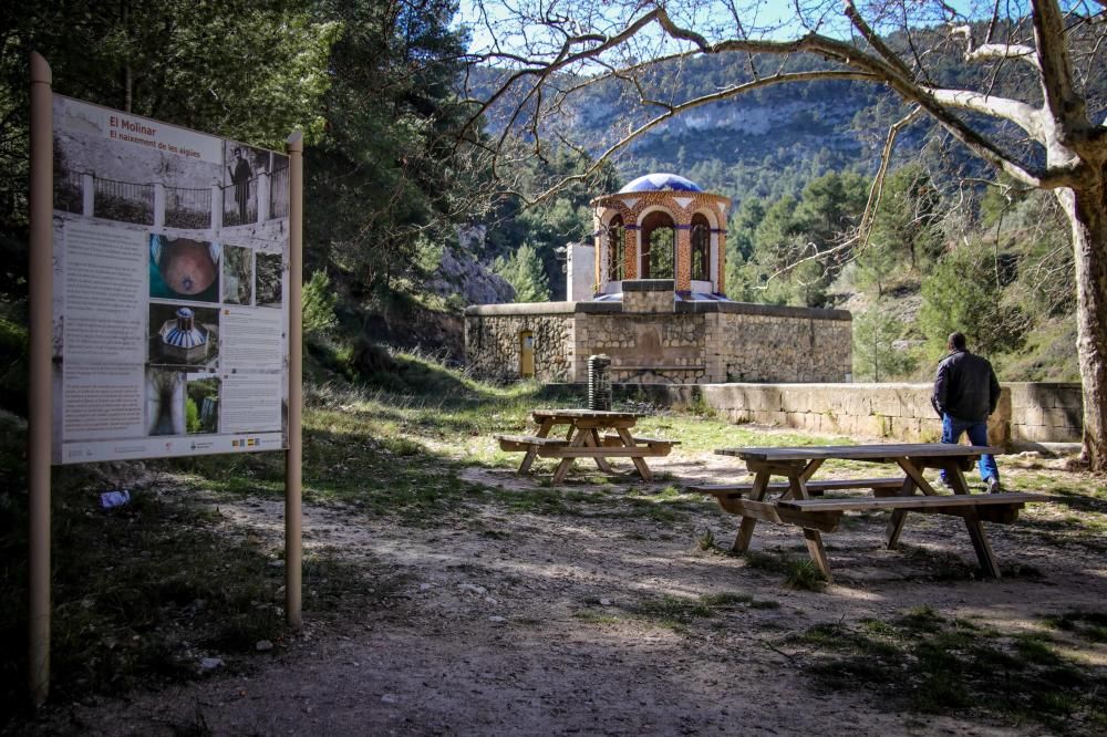 Conoce las cascadas, ríos y pozas de Alicante, los lugares donde el agua siempre fluye