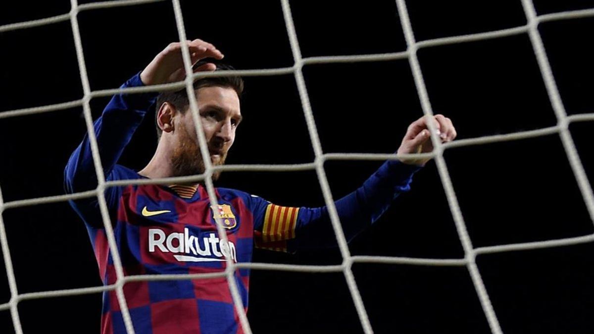 Messi marcó de penalti a la Real Sociedad