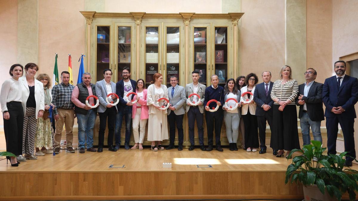 Diputación de Badajoz galardona el compromiso, el emprendimiento y la igualdad
