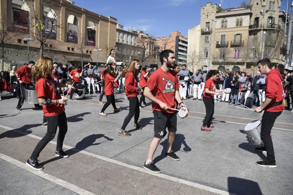 Les dones reivindiquen el seu paper en la cultura popular de Manresa