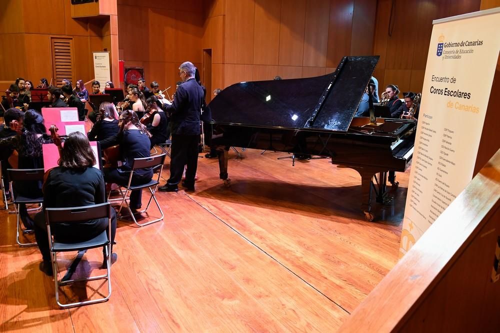 El himno de Canarias suena en El himno de Canarias suena en el Auditorio del Conservatorio Profesional de Música de Las Palmas de Gran Canaria