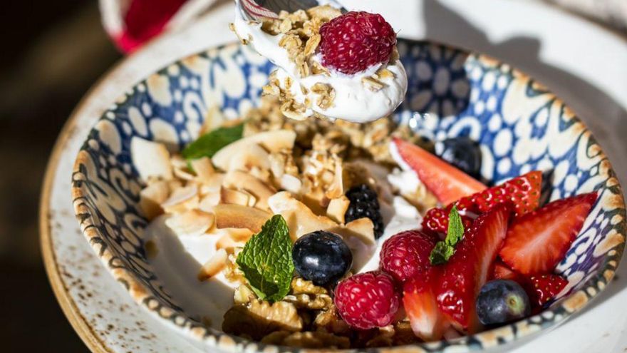 Las frutas frescas con cereales son uno de los platos más demandados. | MASSA COFFE