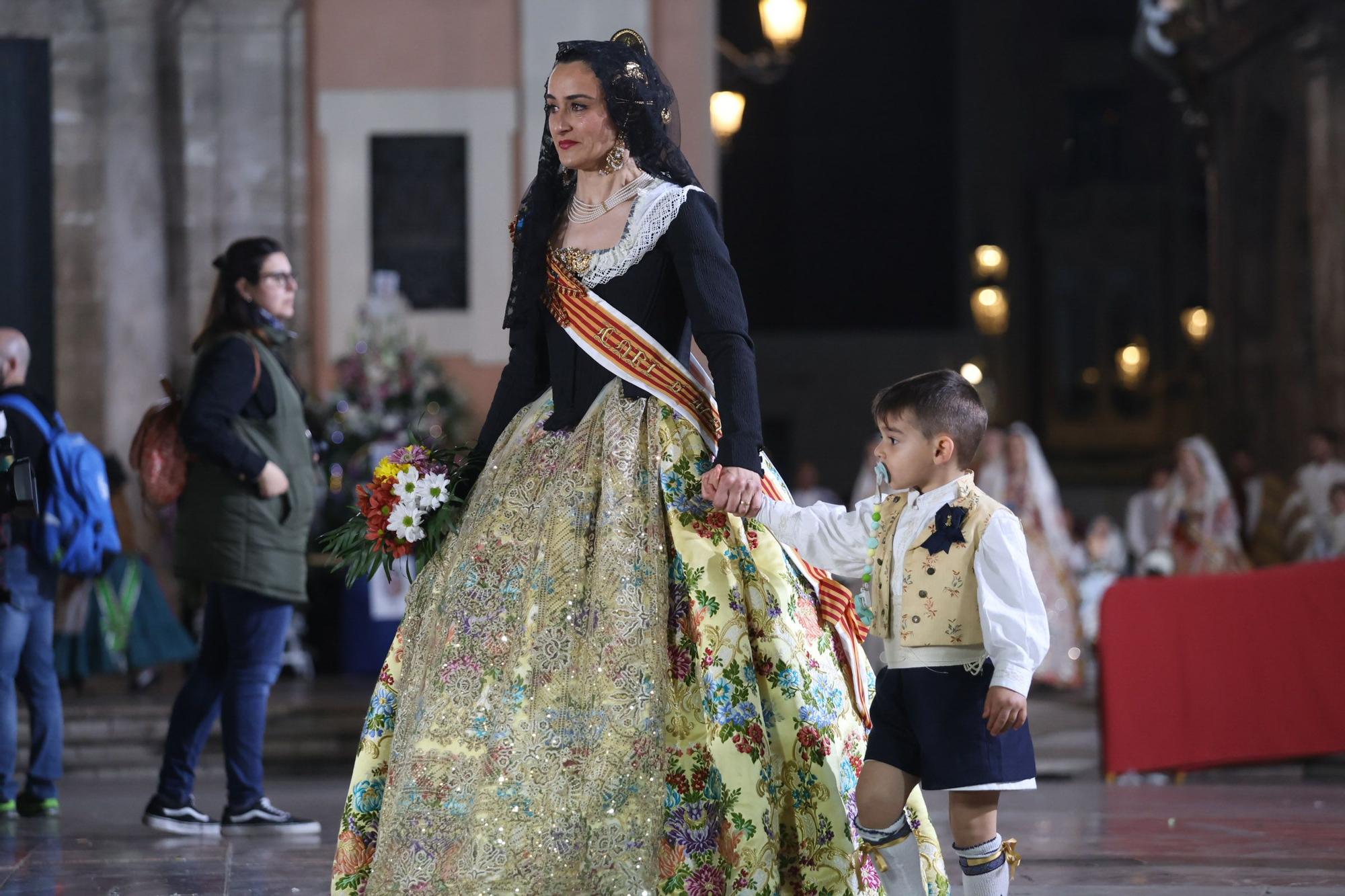 Búscate en el primer día de la Ofrenda en la calle San Vicente entre las 23 y las 24 horas