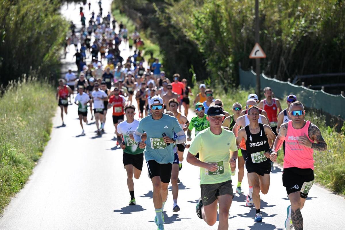 Mira aquí todas las imágenes de la Ibiza Marathon Mira aquí todas las imágenes de la Ibiza Marathon