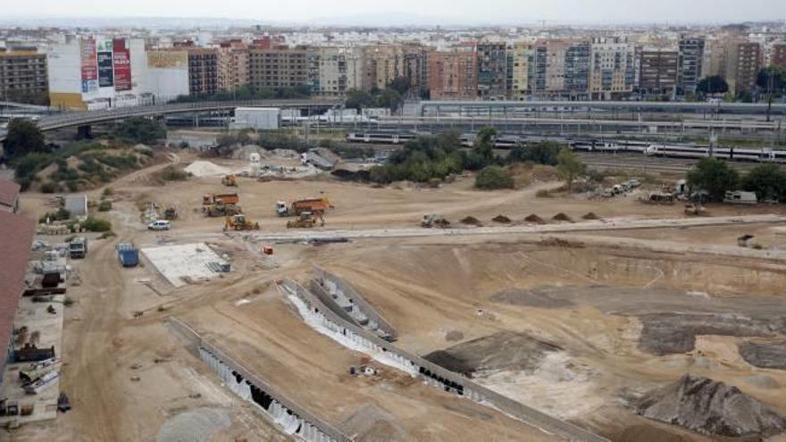 València en Comú cuestiona las torres  y el futuro bulevar del Parque Central