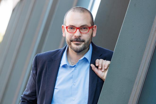 David Bote, alcalde de Mataró y nuevo presidente de la FMC, en los exteriores del TecnoCampus.