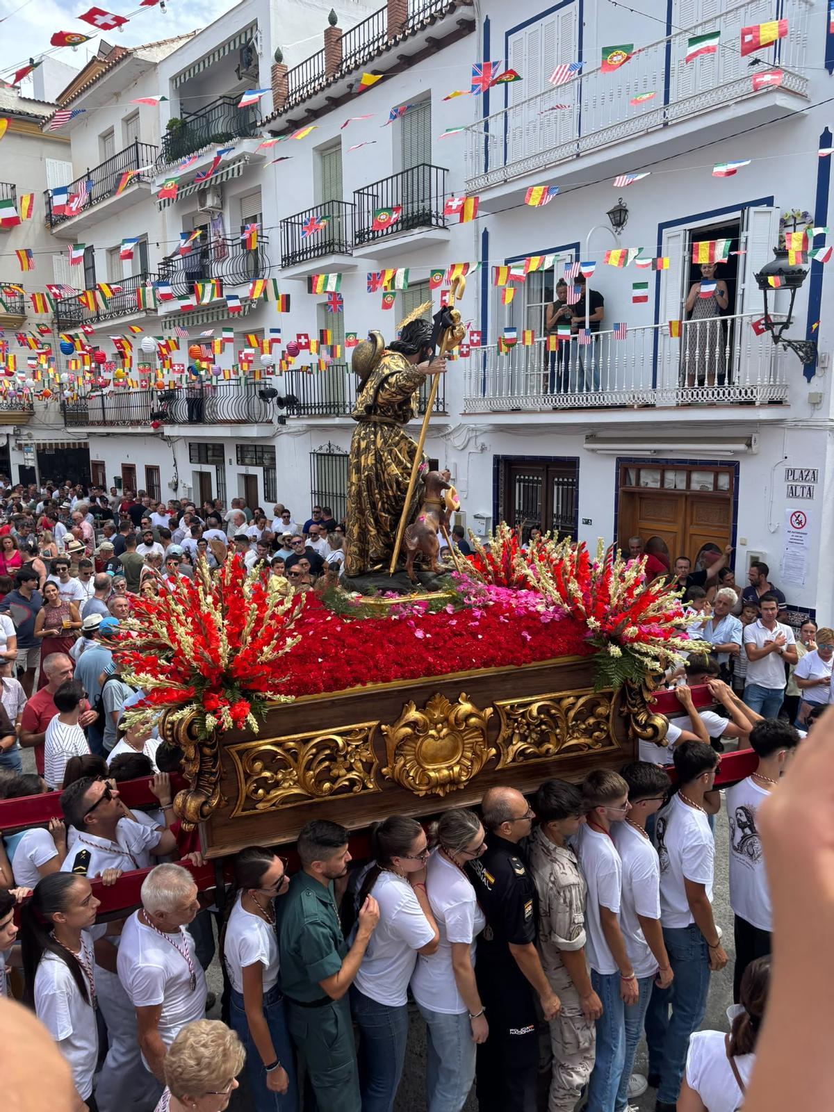 La Cohetá de San Roque ha contado con una gran asistencia