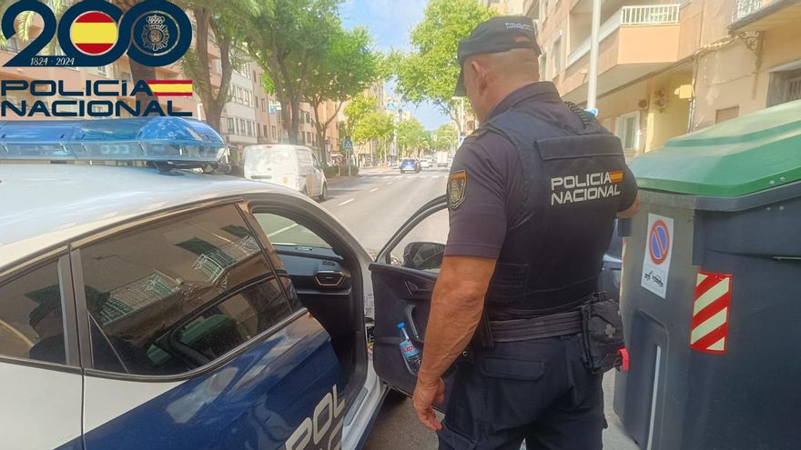 Acuchilla al novio de su expareja en Son Ferriol y luego le sorprenden inentando robar en una casa cercana