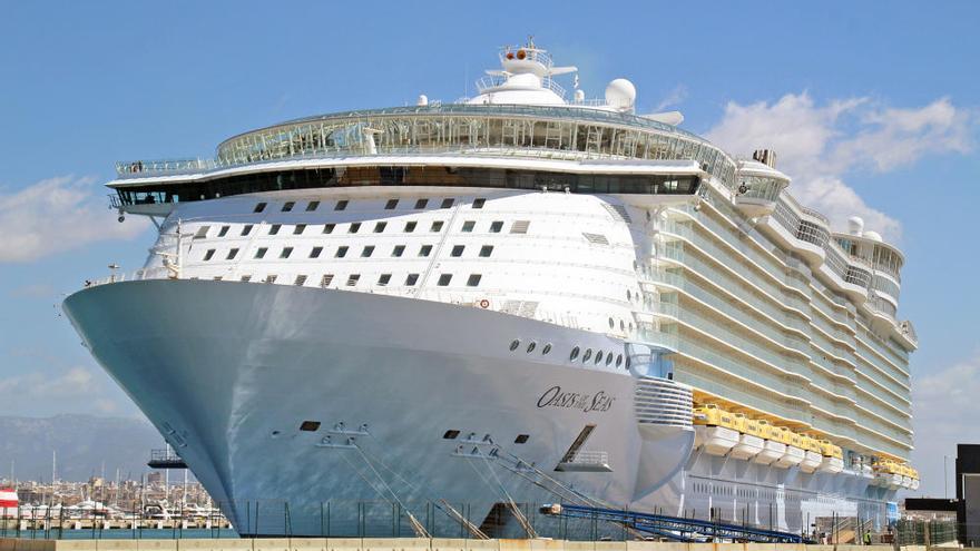 Die &quot;Oasis of the Seas&quot; ist 362 Meter lang.