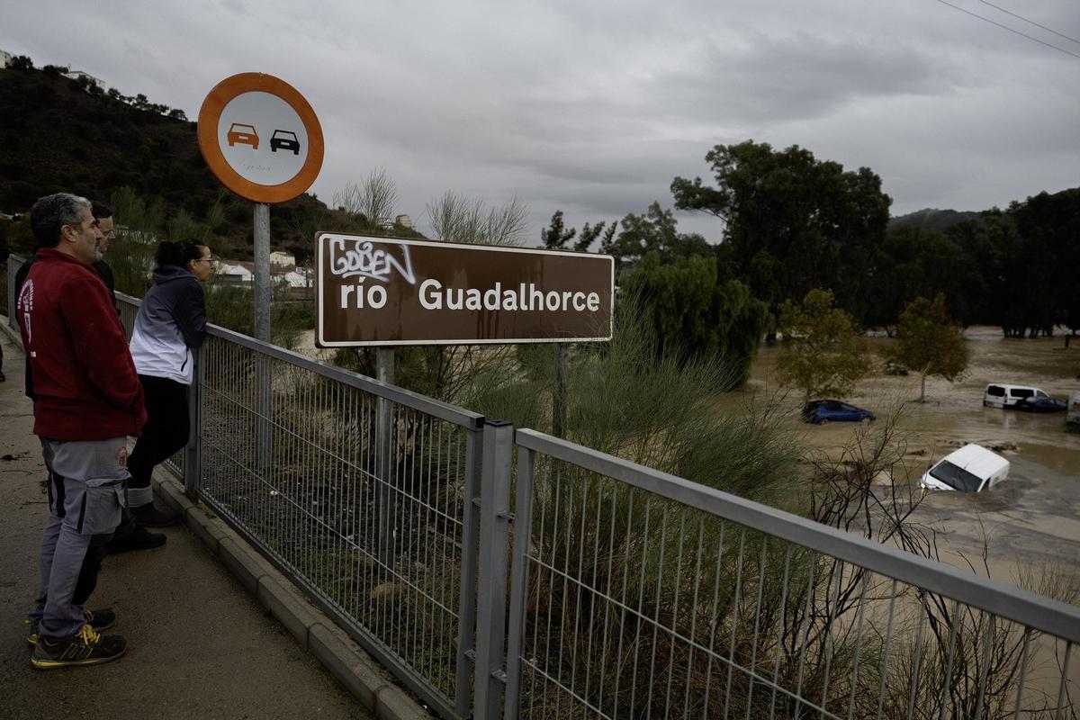 Álora (Málaga) se queda sin agua potable por los daños causados por las inundaciones