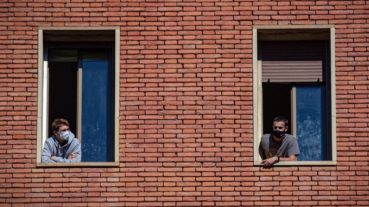 Unos doscientos estudiantes universitarios que residen en el colegio mayor Penyafort-Montserrat de Barcelona están en cuarentena y confinados hasta el 20 de octubre