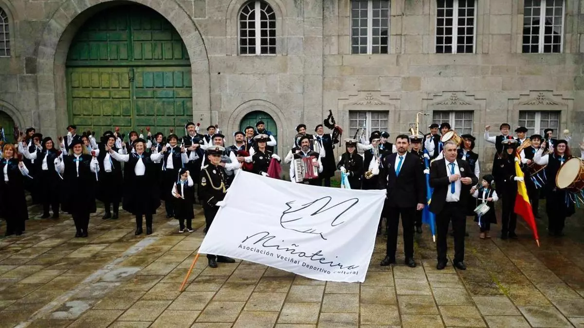La Rondalla de Ventosela, en Redondela, se estrena en un concurso del Ifevi histórico