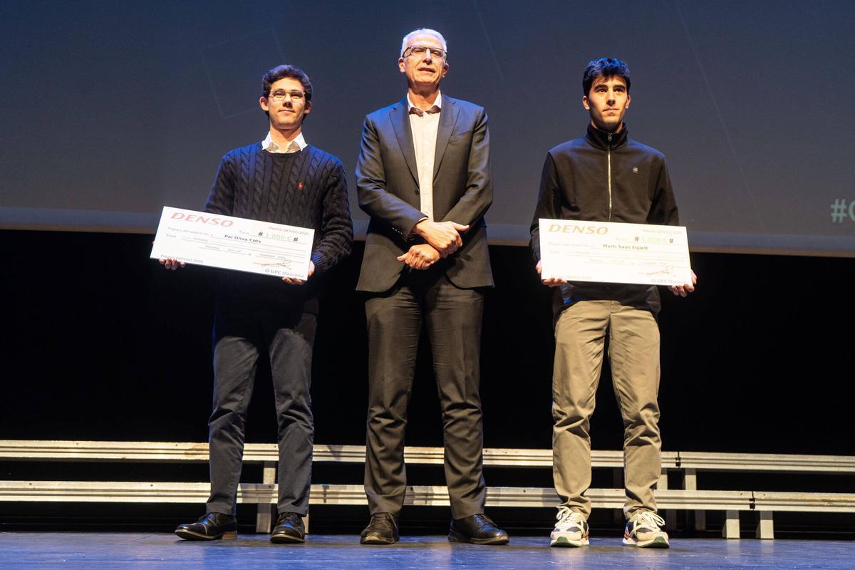 Troba't a les fotos de la graduació de la promoció 2025 de la UPC