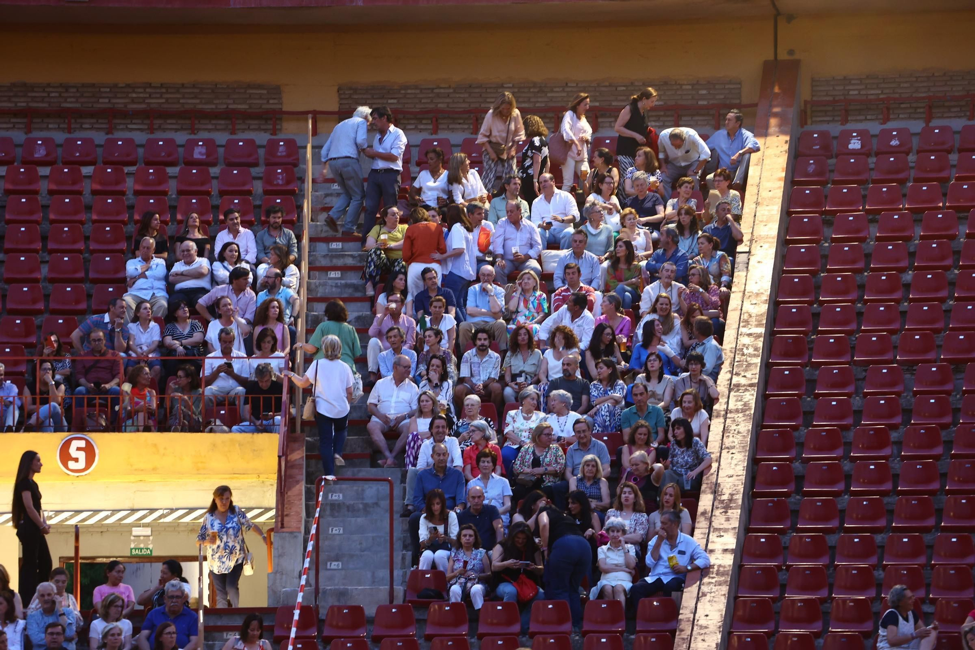 Luz Casal enciende Los Califas