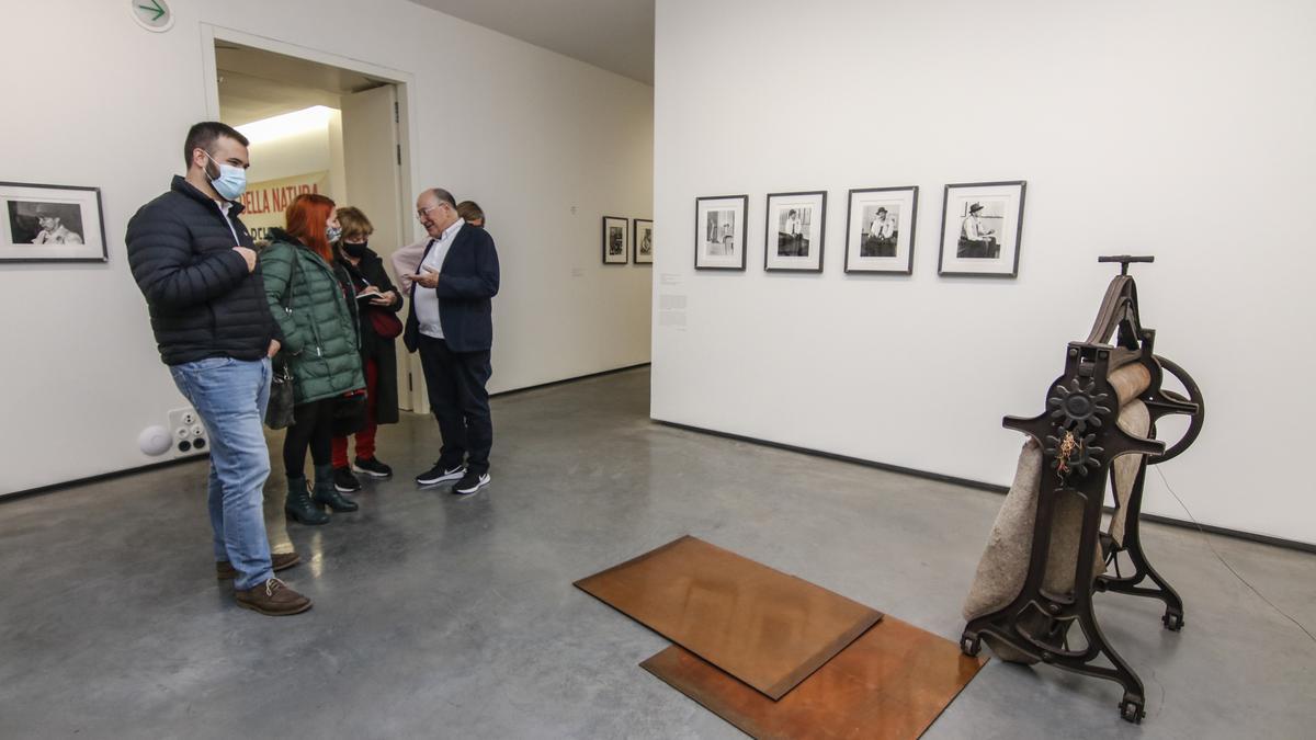 Presentación de la exposición de Joseph Beuys en el Helga de Alvear.