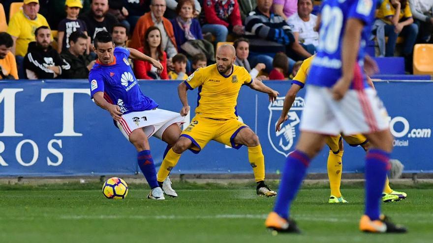 El partido entre el Alcorcón y el Real Oviedo, en imágenes