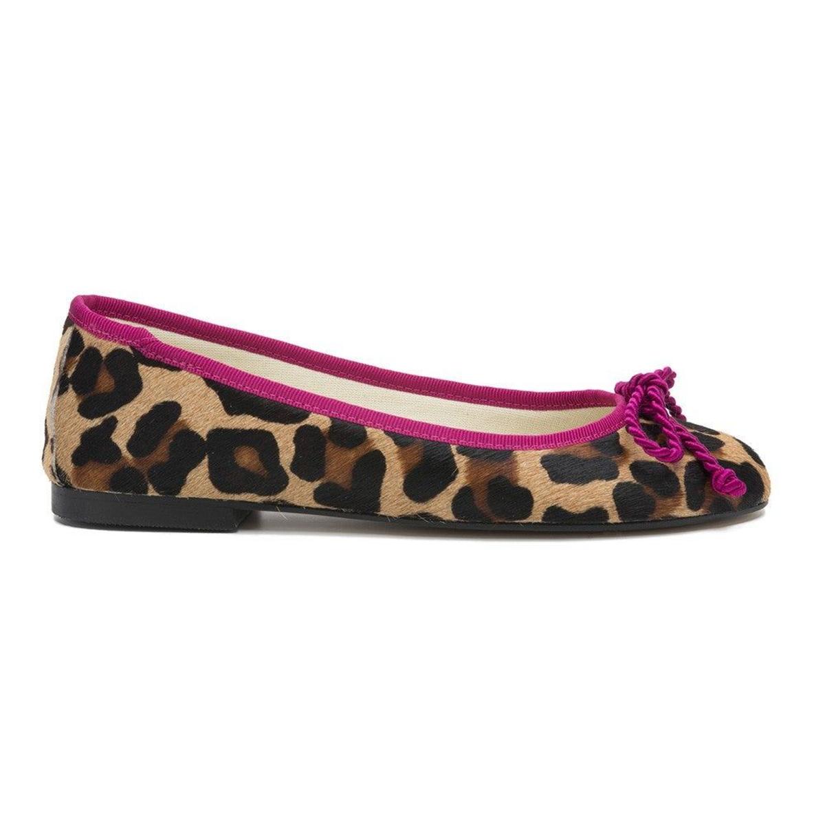 Bailarinas animal print de Deisidro (Precio: 65 euros)