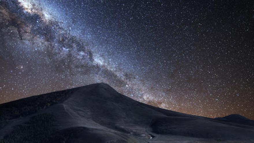 Las estrellas de la Vía Láctea complican su medida.