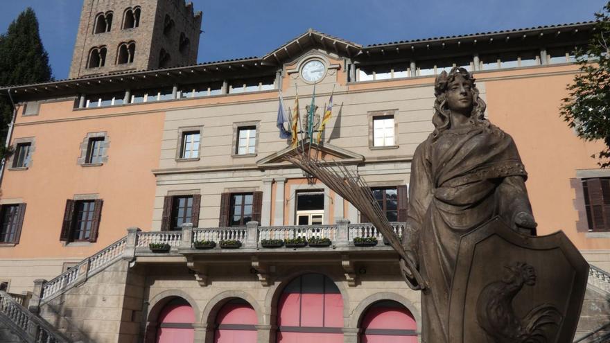 Ripoll perdrà una subvenció de 20.000 € per reformar la façana de l’Ajuntament
