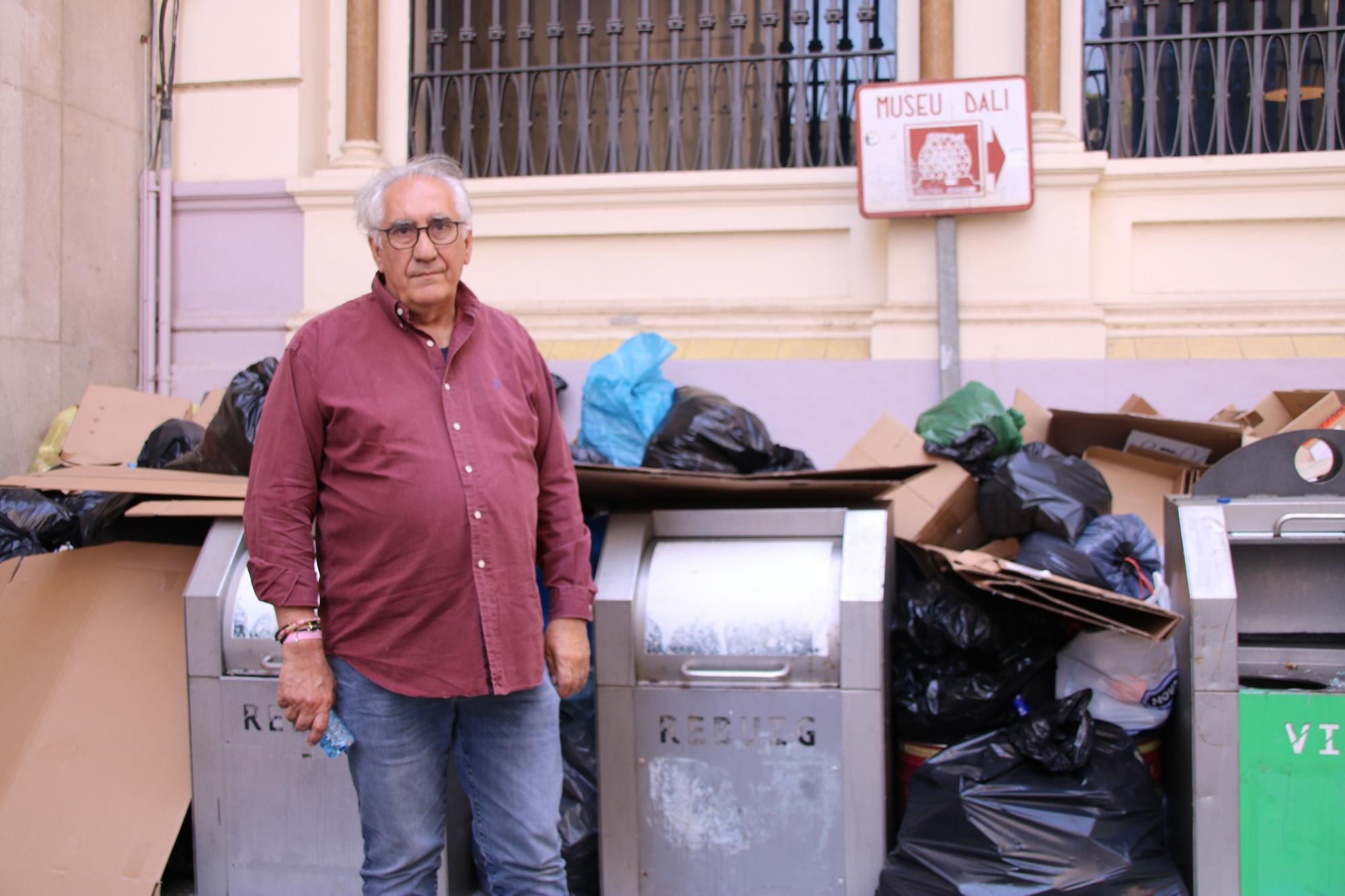 Deixalles acumulades per la vaga d'escombraries