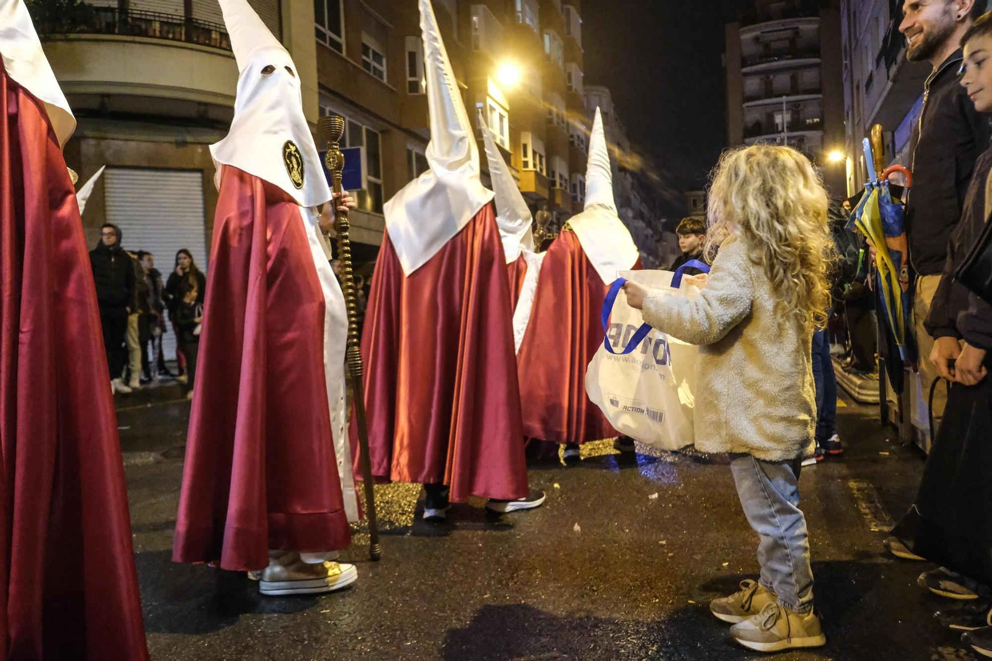 Las mejores imágenes del Lunes Santo en Elche