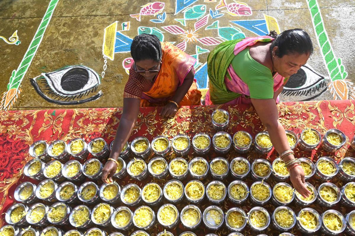 Plegarias en Chennai (Índia) en homenaje a las víctimas del tsunami del 2004 en el Índico