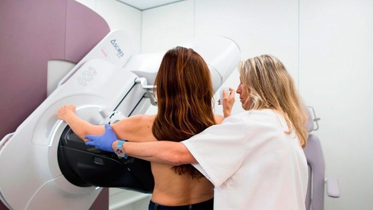 ¿El cáncer de mama es hereditario? ¿Por qué son importantes los test genéticos para su detección precoz?