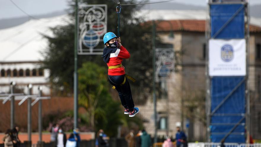 Navidad 2020 en Pontevedra: 150 metros de tirolina para despeinarse