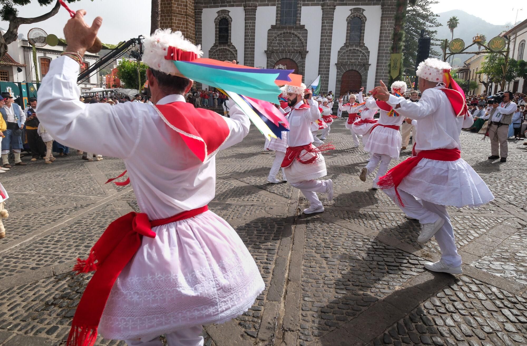 Representantes de El Hierro en la romería del Pino.