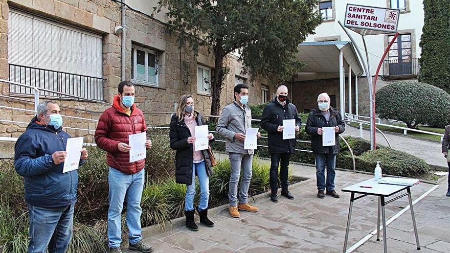 Els representants dels partits que han signat el document