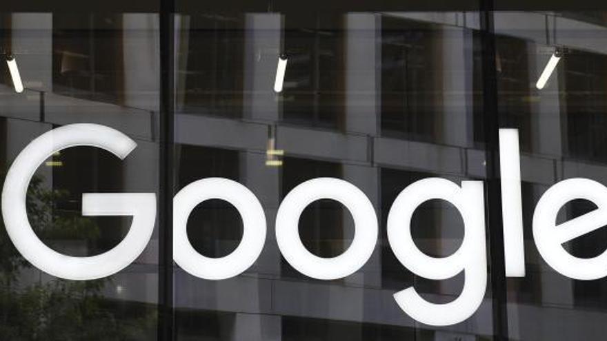 El logotip de Google a les seves oficines de Londres.