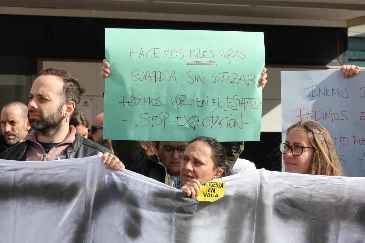 Todas las imágenes de la primera jornada de huelga de médicos en Ibiza