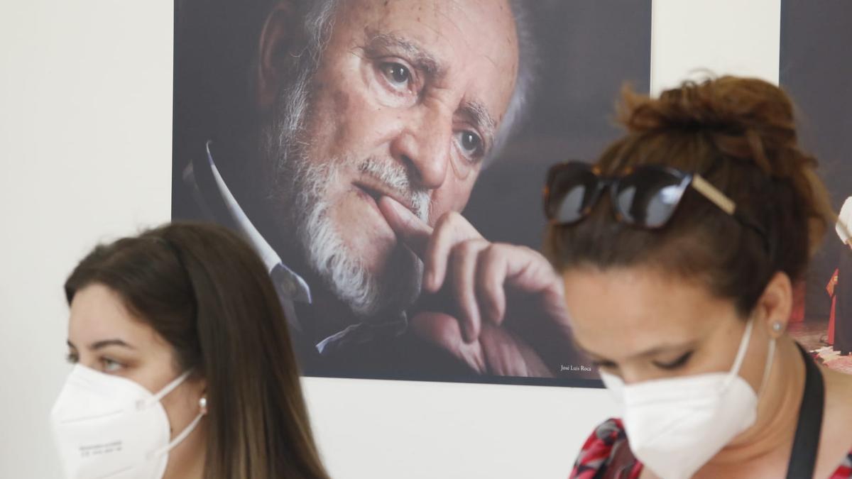 Imagen de la exposición sobre Julio Anguita.