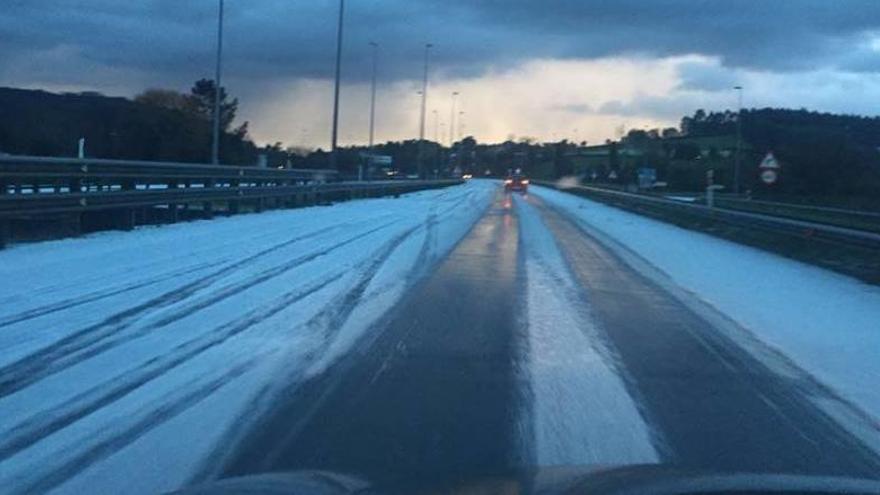 Así amaneció la &quot;Y&quot; entre Gijón, Oviedo y Avilés