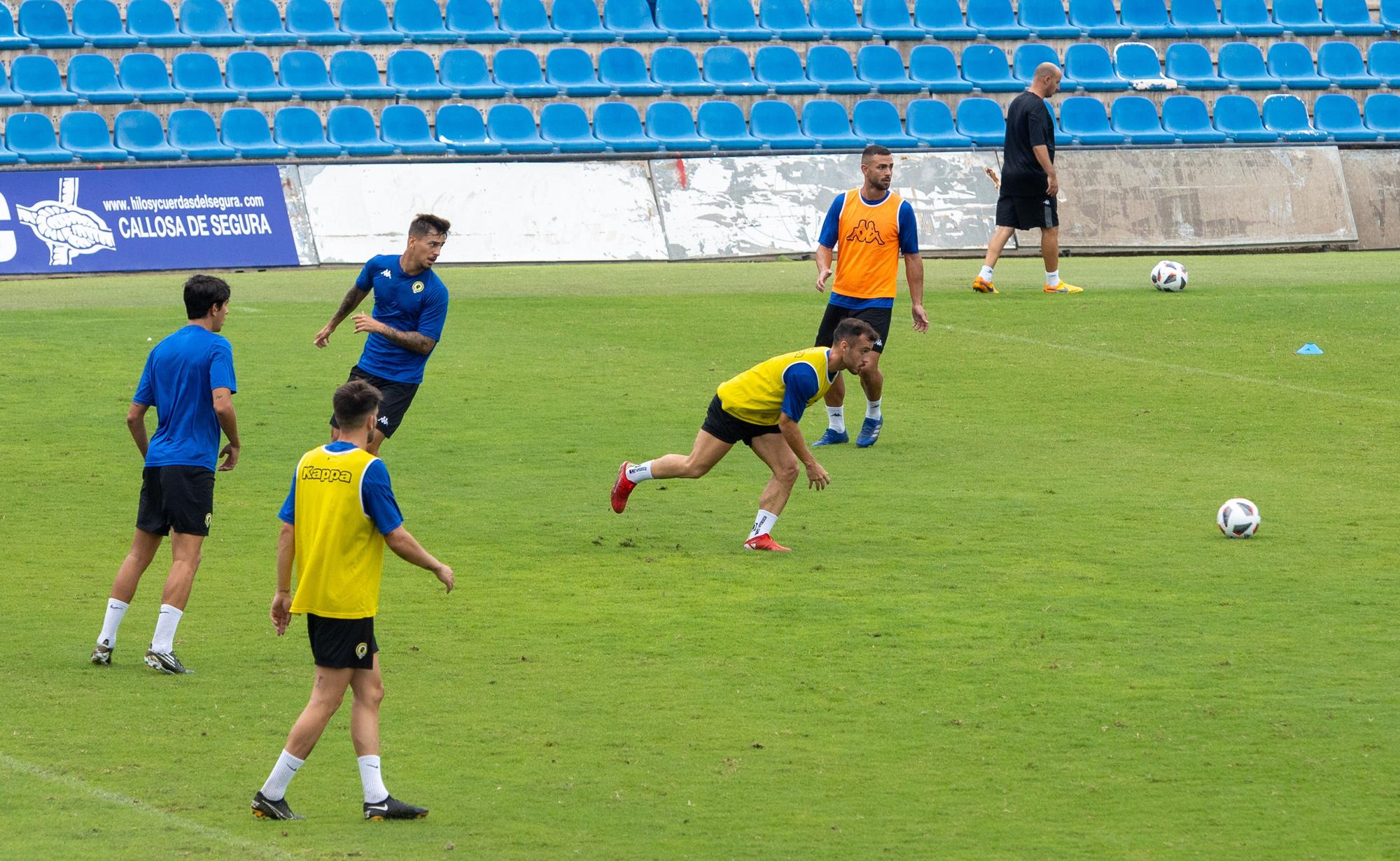 El Hércules entrena en el Rico Pérez