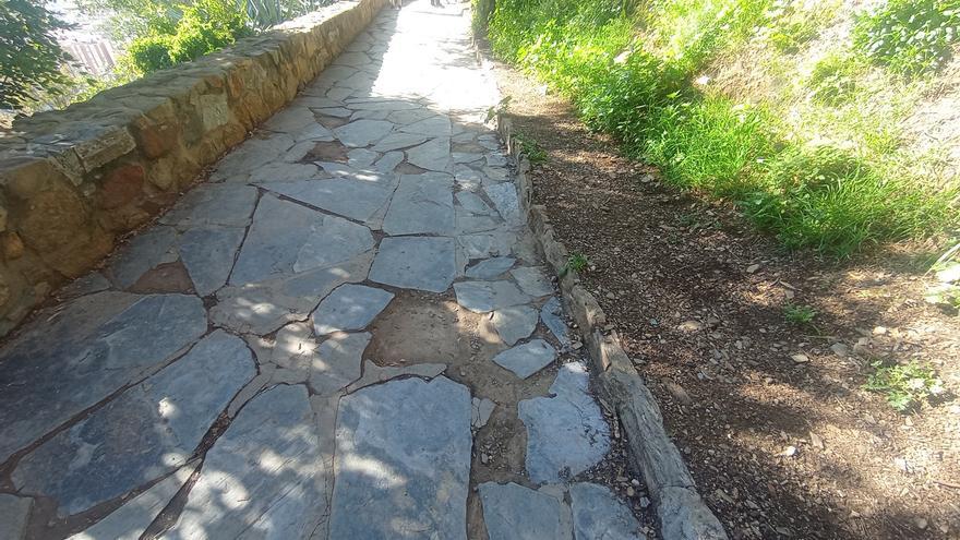 Camino a Gibralfaro: un año más de desdén al turista