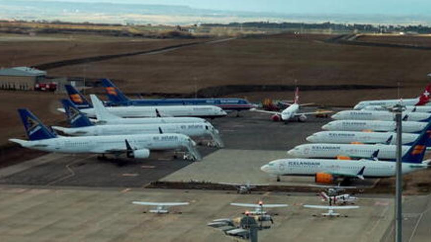 Vista aèria de la zona d&#039;estacionament d&#039;aeronaus de l&#039;Aeroport de Lleida-Alguaire