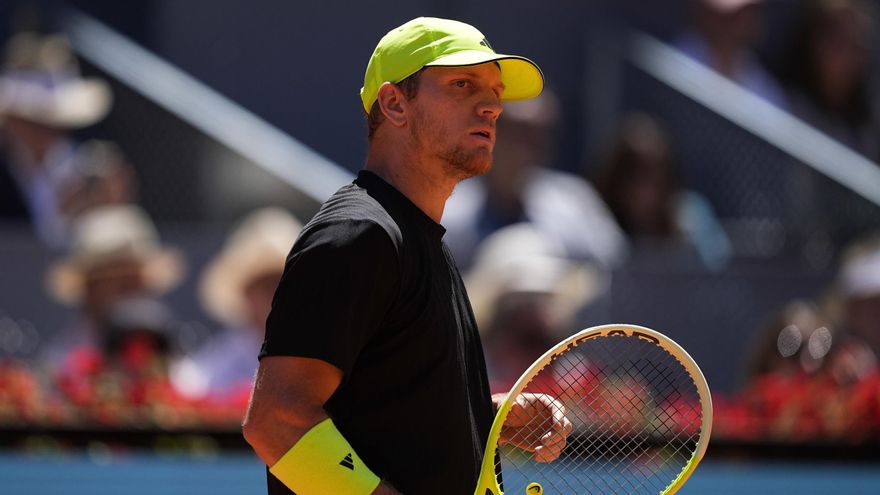 Davidovich derrota a Munar y se clasifica para octavos en Washington