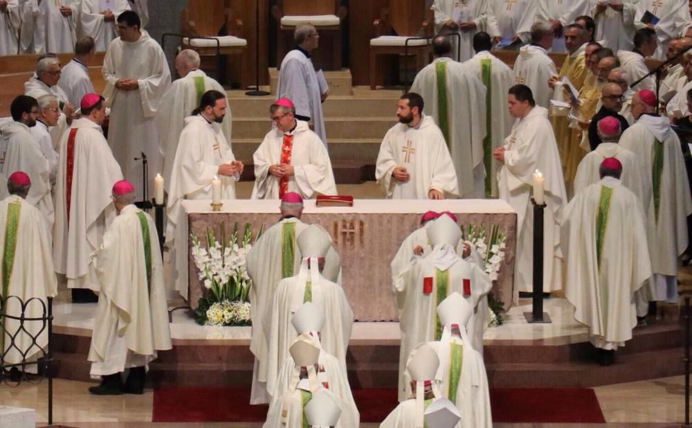 Ordenación de Antoni Vadell como obispo auxiliar de Barcelona