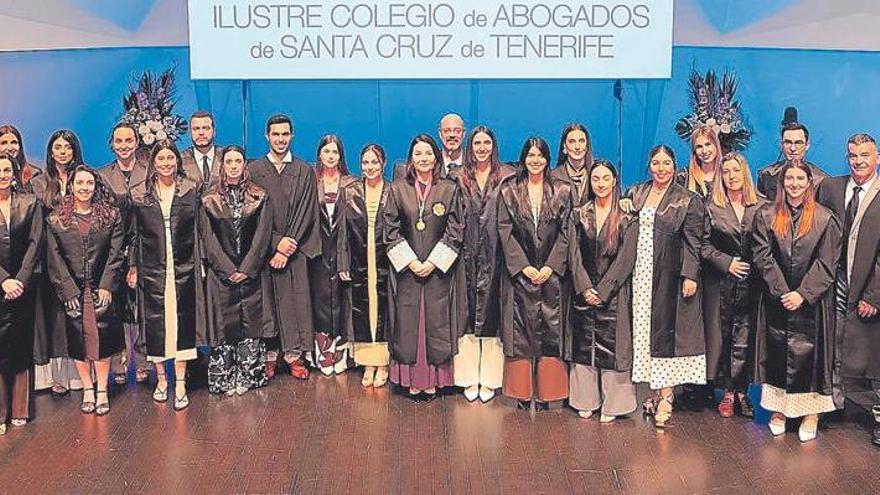 26 nuevos abogados se incorporan al Colegio de Abogados de Santa Cruz de Tenerife