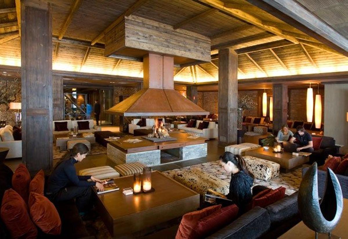 Estancia común del hotel Val de Neu.