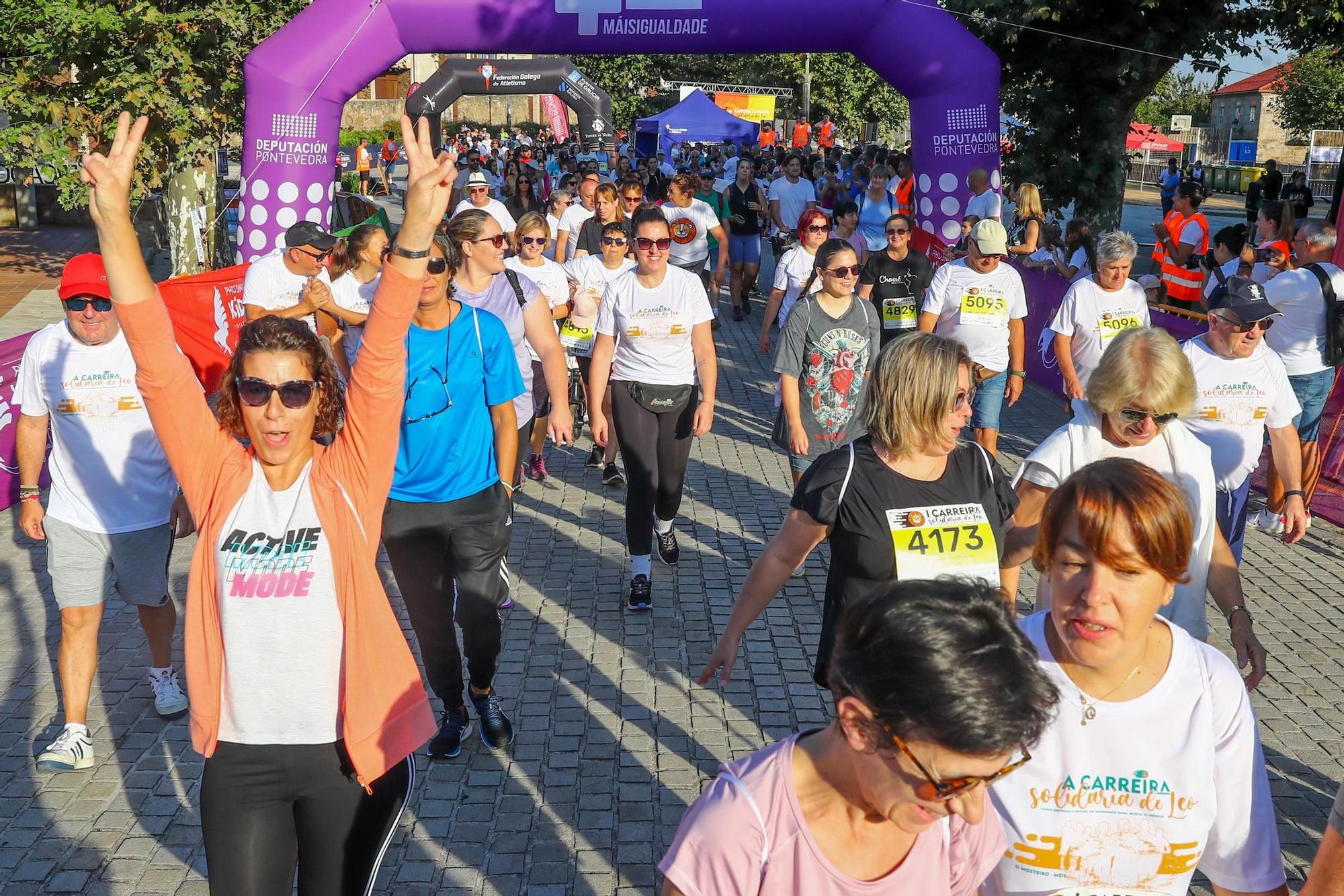 Asistentes a la "I Carrera Solidaria de Leo", con la que recordar al bebé de Meis fallecido hace casi un año y dar visibilidad a las enfermedades raras.