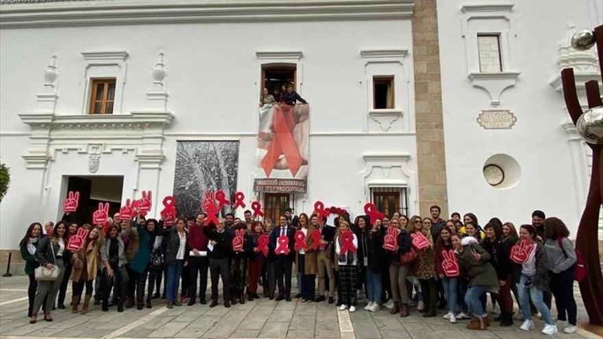 acto institucional con motivo del día del sida