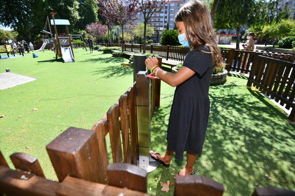 Los niños regresan a los parques de Pontevedra