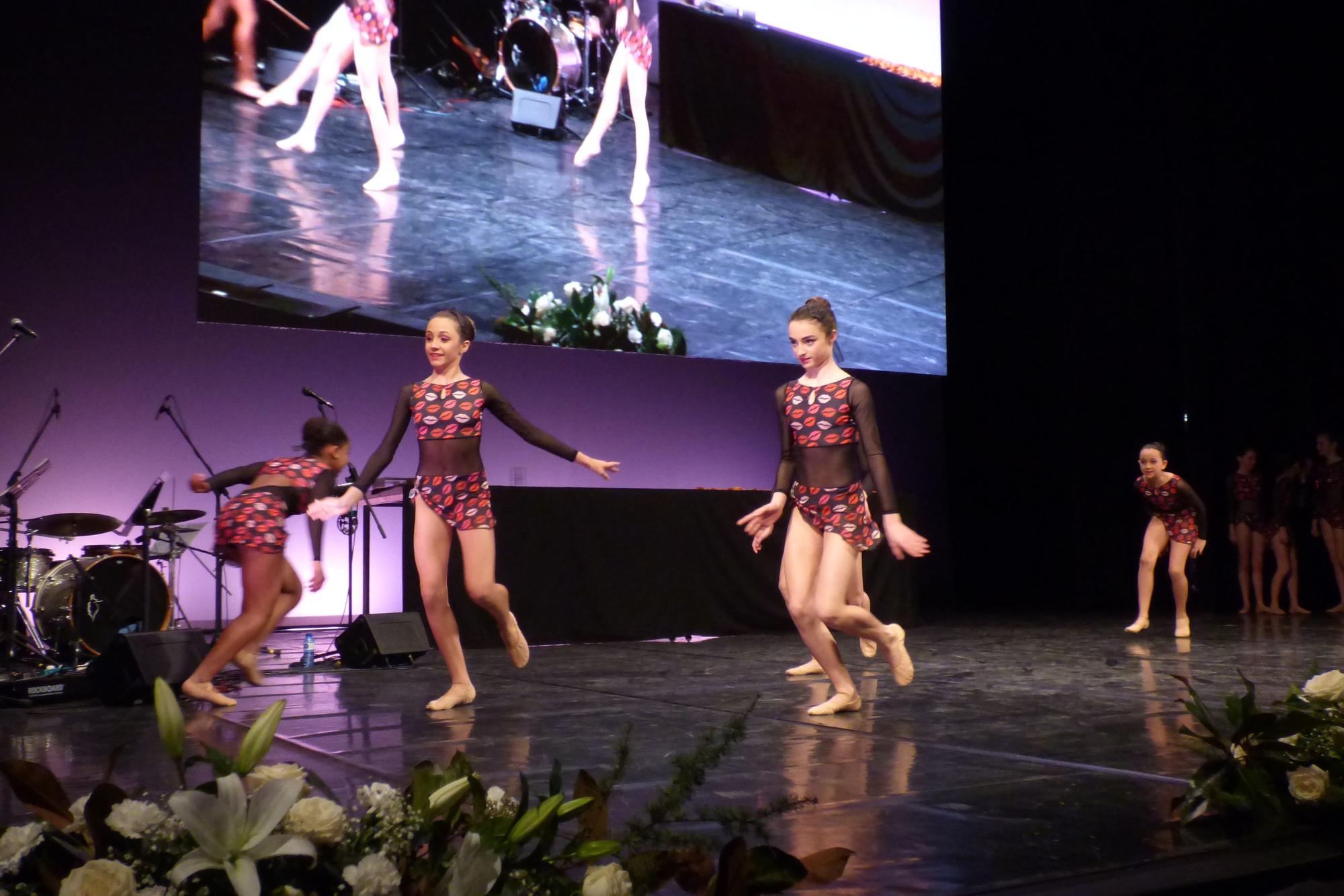 Els esportistes s'apoderen del Teatre El Jardí de Figueres per celebrar la Nit de l'Esport 2023