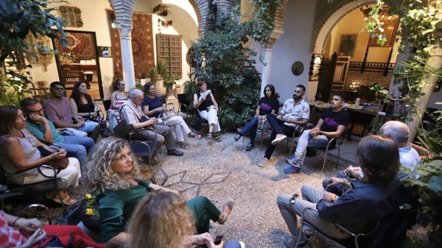 La ciencia llega al patio en la Noche de los Investigadores.