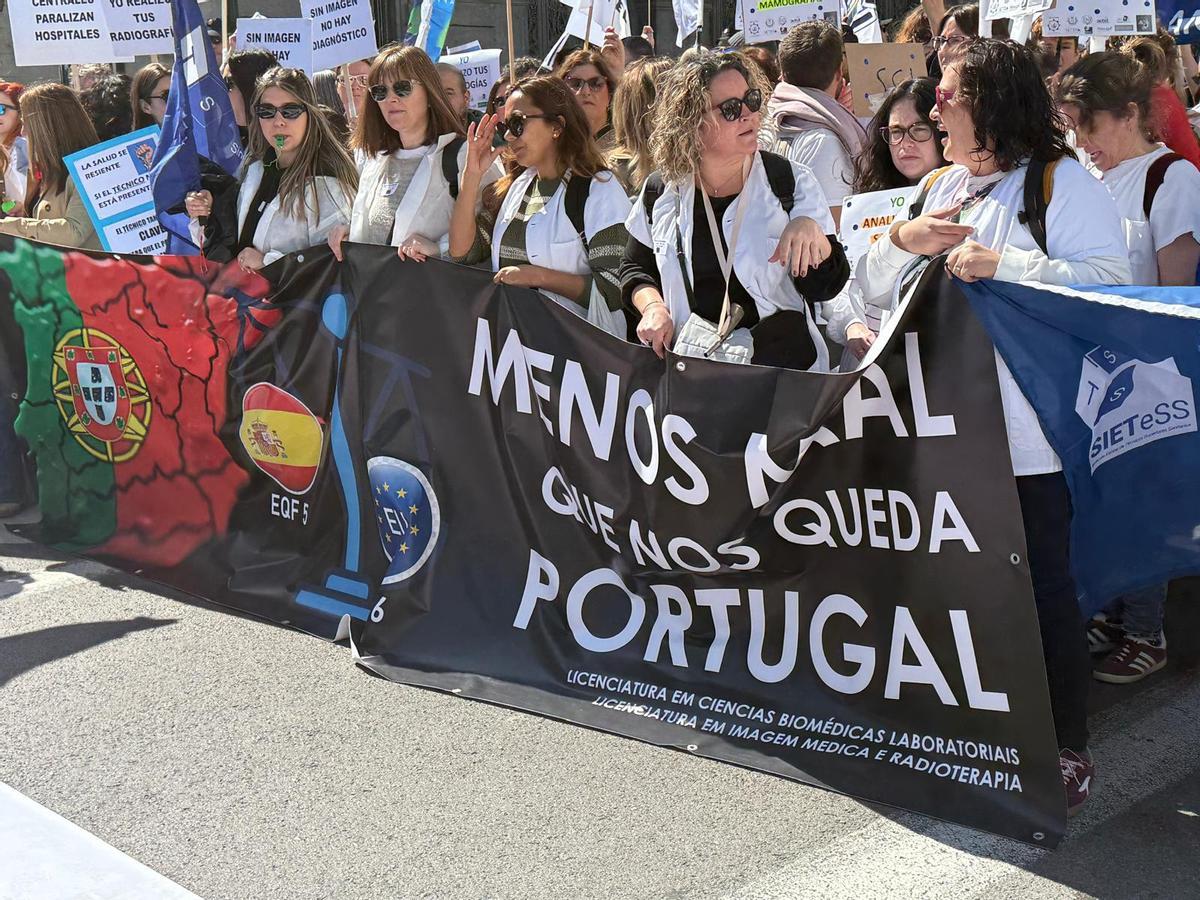 Los Técnicos Superiores Sanitarios en una protesta